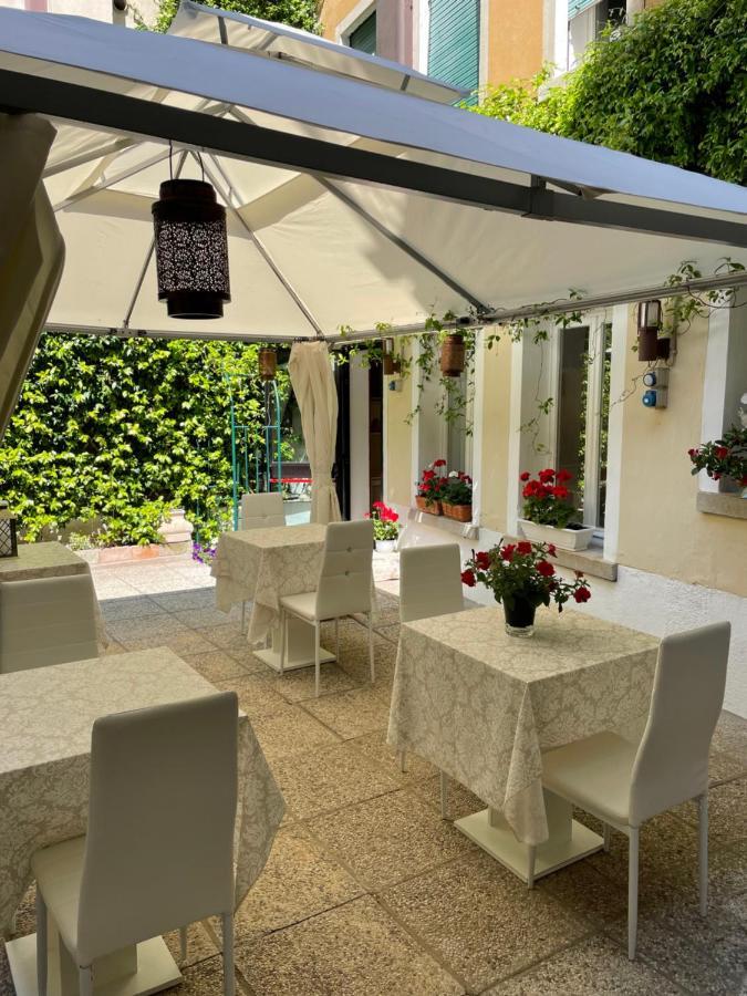 Hotel Apostoli Garden Veneţia Exterior foto